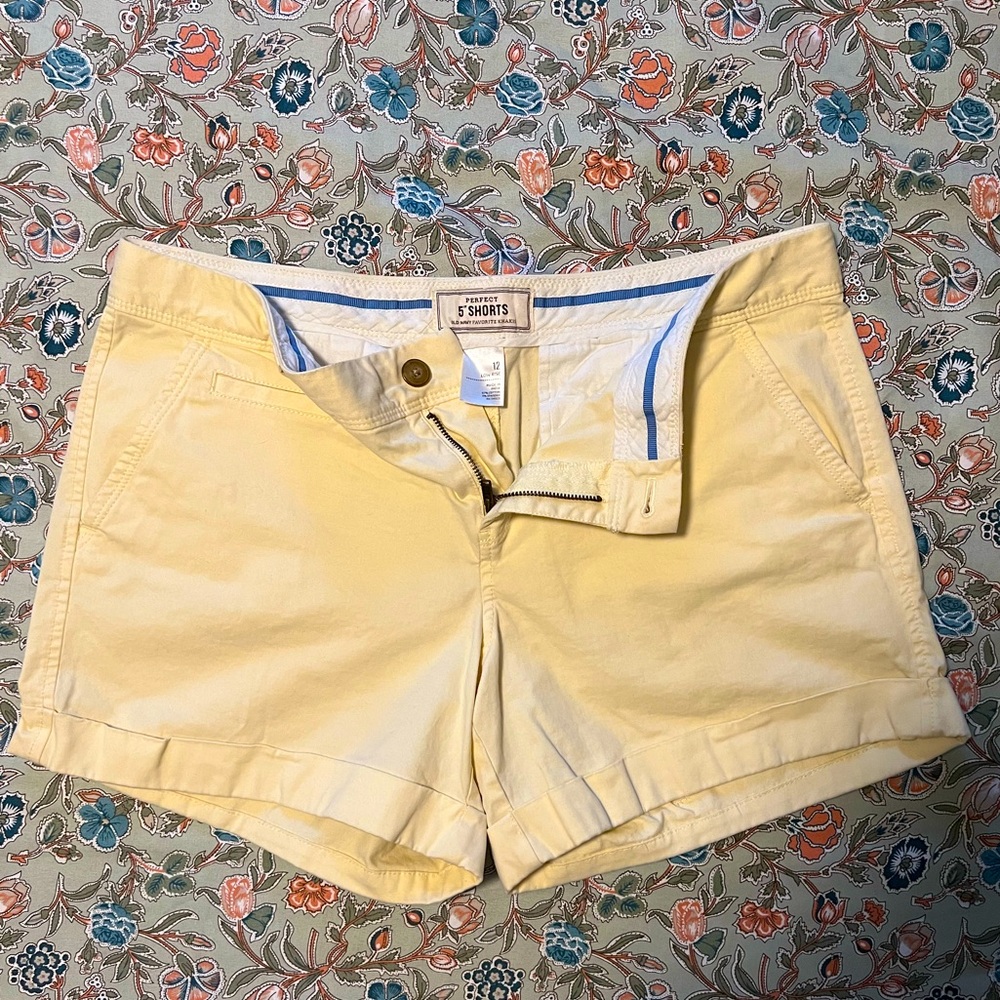 Bundle Old Navy Shorts.